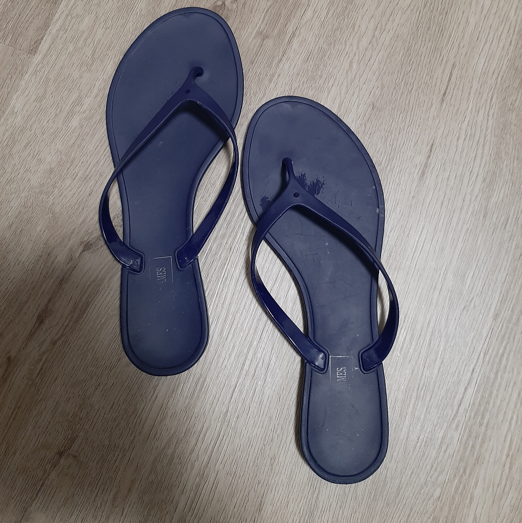 Navy Thong Flip Flops 8